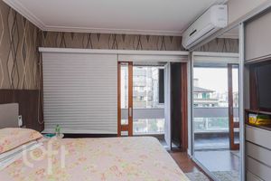Image 83 - 861092
