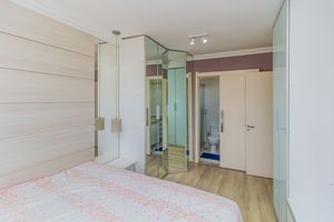 Image 13 - 861237