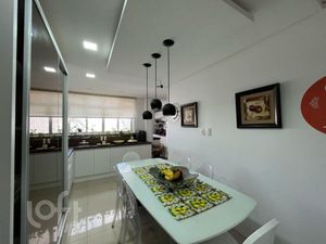 Image 23 - 861258