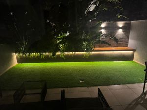 Image 5 - 861272