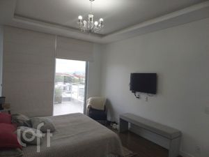Image 19 - 861273
