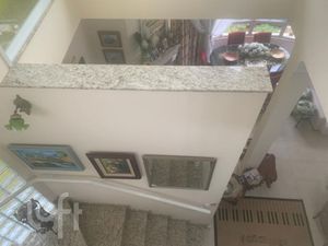 Image 15 - 861281