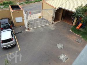 Image 9 - 861304