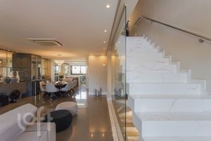 Image 13 - 861424
