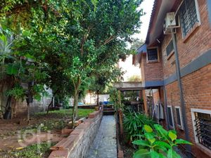 Image 5 - 861615