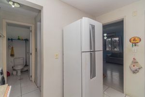 Image 17 - 861659