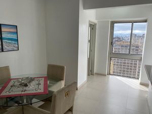 Image 10 - 861672