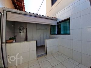Image 13 - 861677