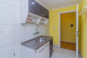 Image 10 - 861719