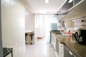 Image 3 - 861732