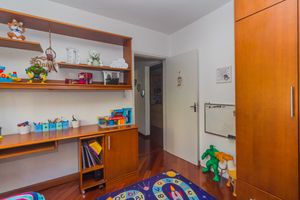 Image 6 - 861761
