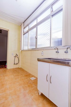Image 35 - 861811