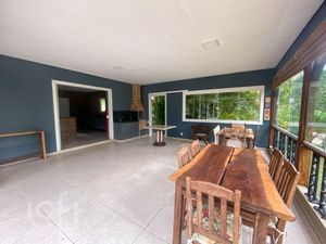 Image 15 - 861927