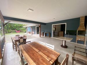 Image 16 - 861927