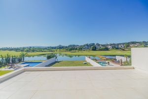 Image 35 - 862052
