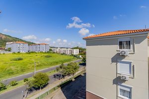 Image 6 - 862059