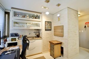 Image 4 - 862138