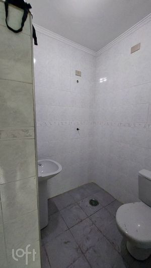 Image 18 - 862211