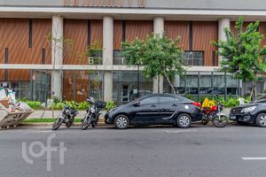 Image 69 - 862233