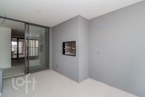 Image 6 - 862233