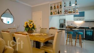 Image 37 - 862247