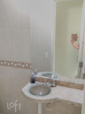 Image 9 - 862260
