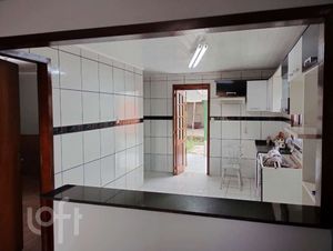 Image 16 - 862335