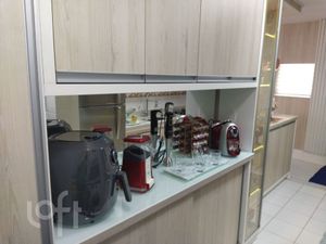 Image 8 - 862341