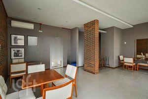 Image 21 - 862346