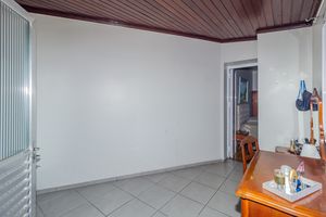 Image 22 - 862403