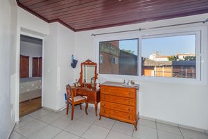 Image 23 - 862403