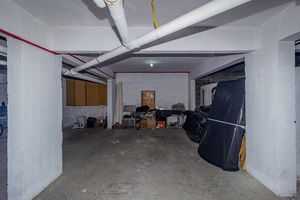 Image 34 - 862403