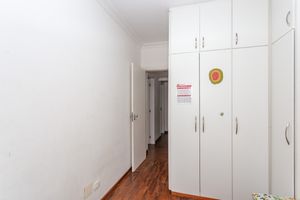 Image 11 - 862445