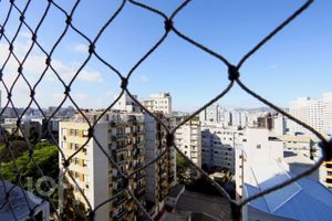Image 7 - 862455