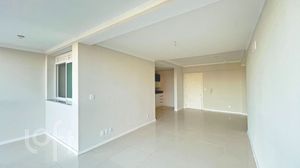 Image 7 - 862463