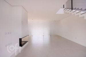 Image 4 - 862470