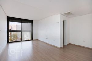 Image 13 - 862470