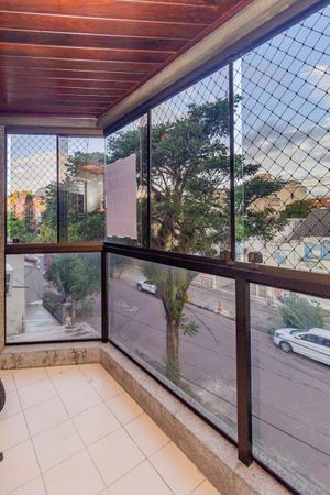 Image 17 - 862538