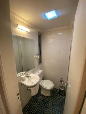 Image 9 - 862546