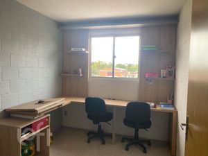 Image 10 - 862662