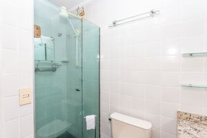 Image 11 - 862722