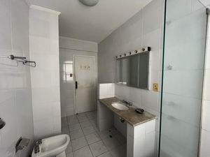 Image 15 - 862726