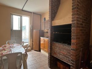 Image 16 - 862726
