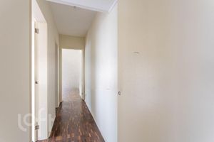 Image 7 - 862746