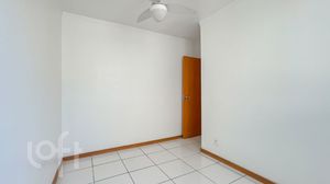 Image 31 - 862748