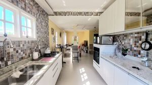 Image 12 - 862766