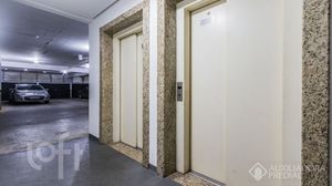 Image 8 - 862830