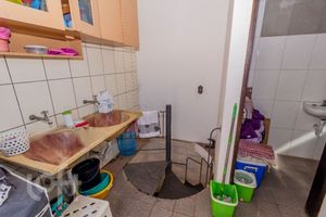 Image 39 - 862835