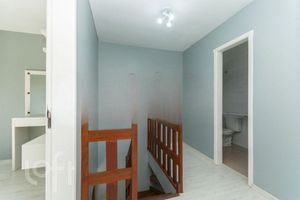 Image 21 - 862840