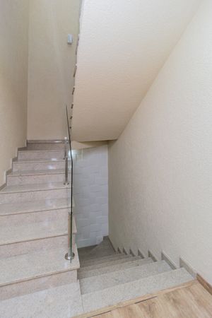 Image 10 - 862953